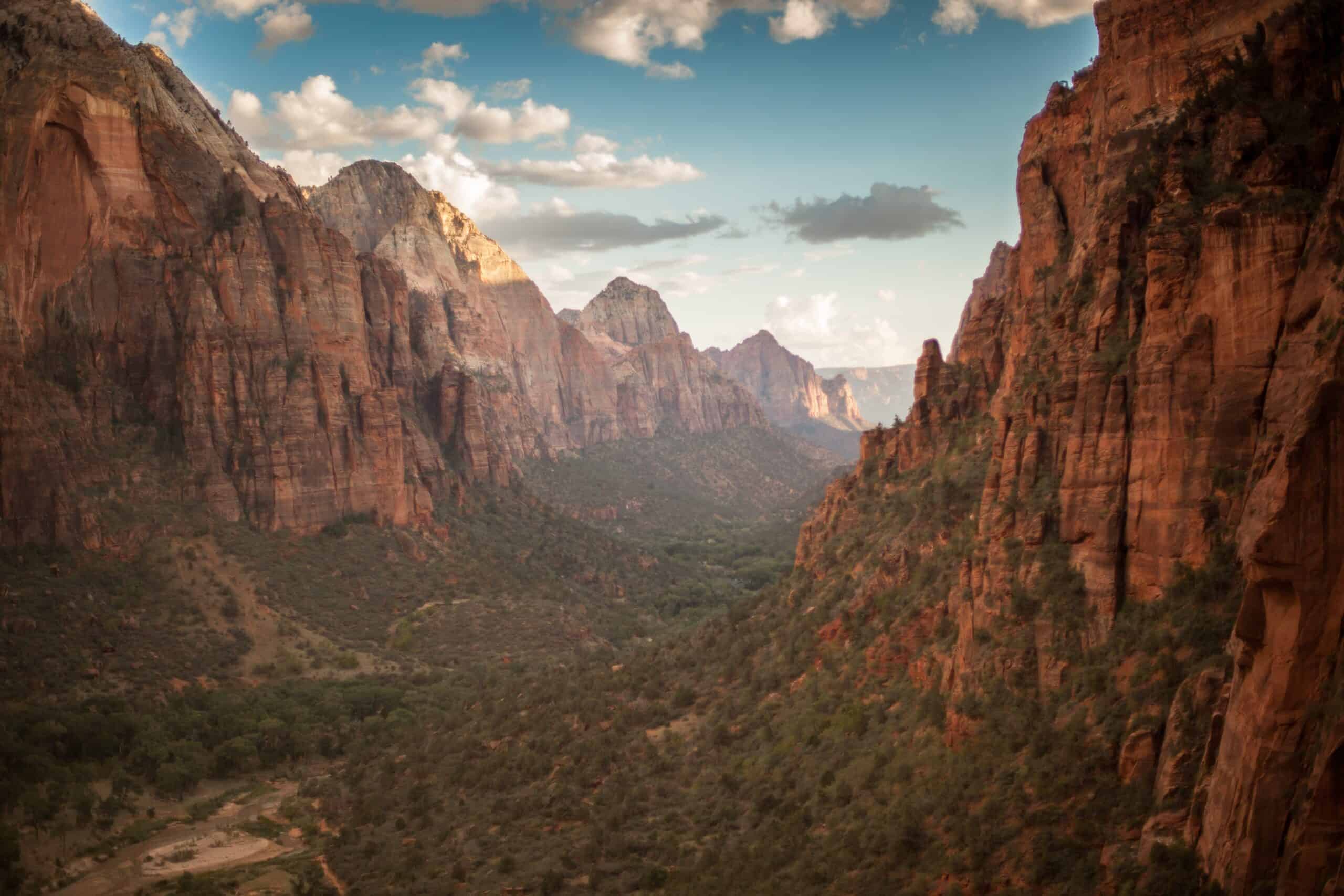 Zion Half Marathon: a North American destination race in Utah.