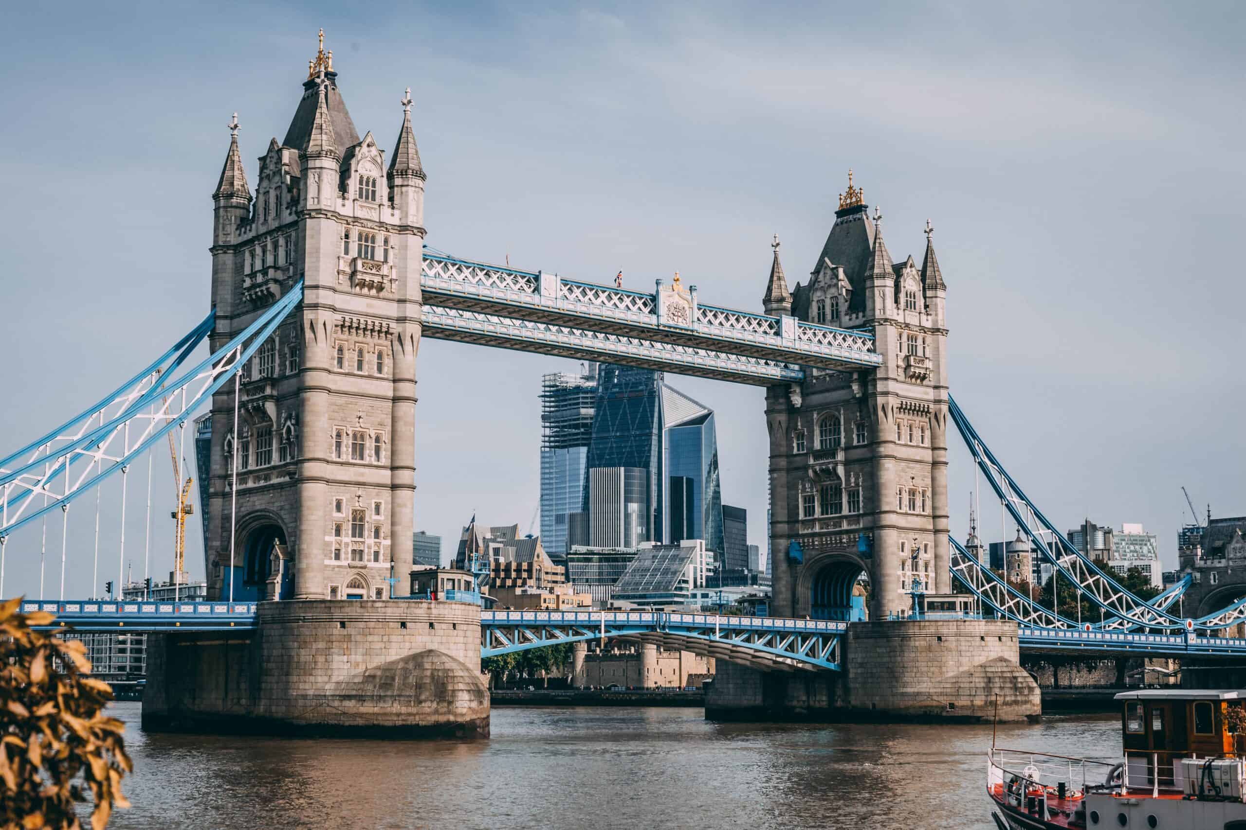 The London Bridge which London Marathon runners have the opportunity to traverse on the best marathons in Europe.