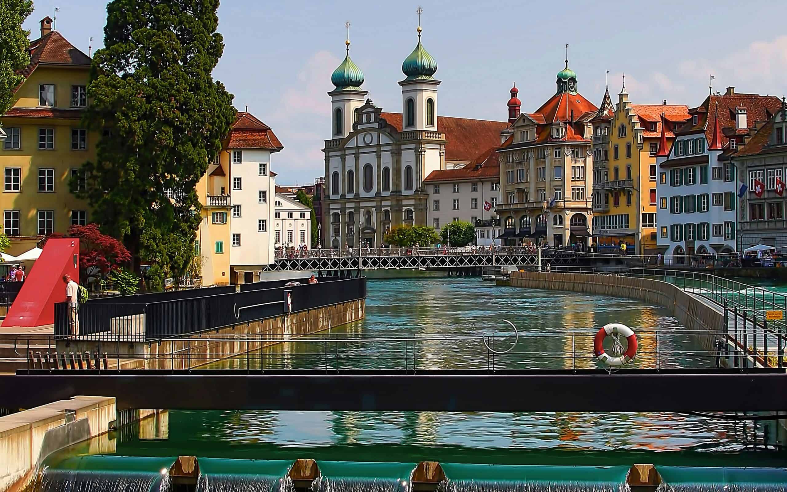 SwissCity Half Marathon backdrop in Lucerne Swizerland.