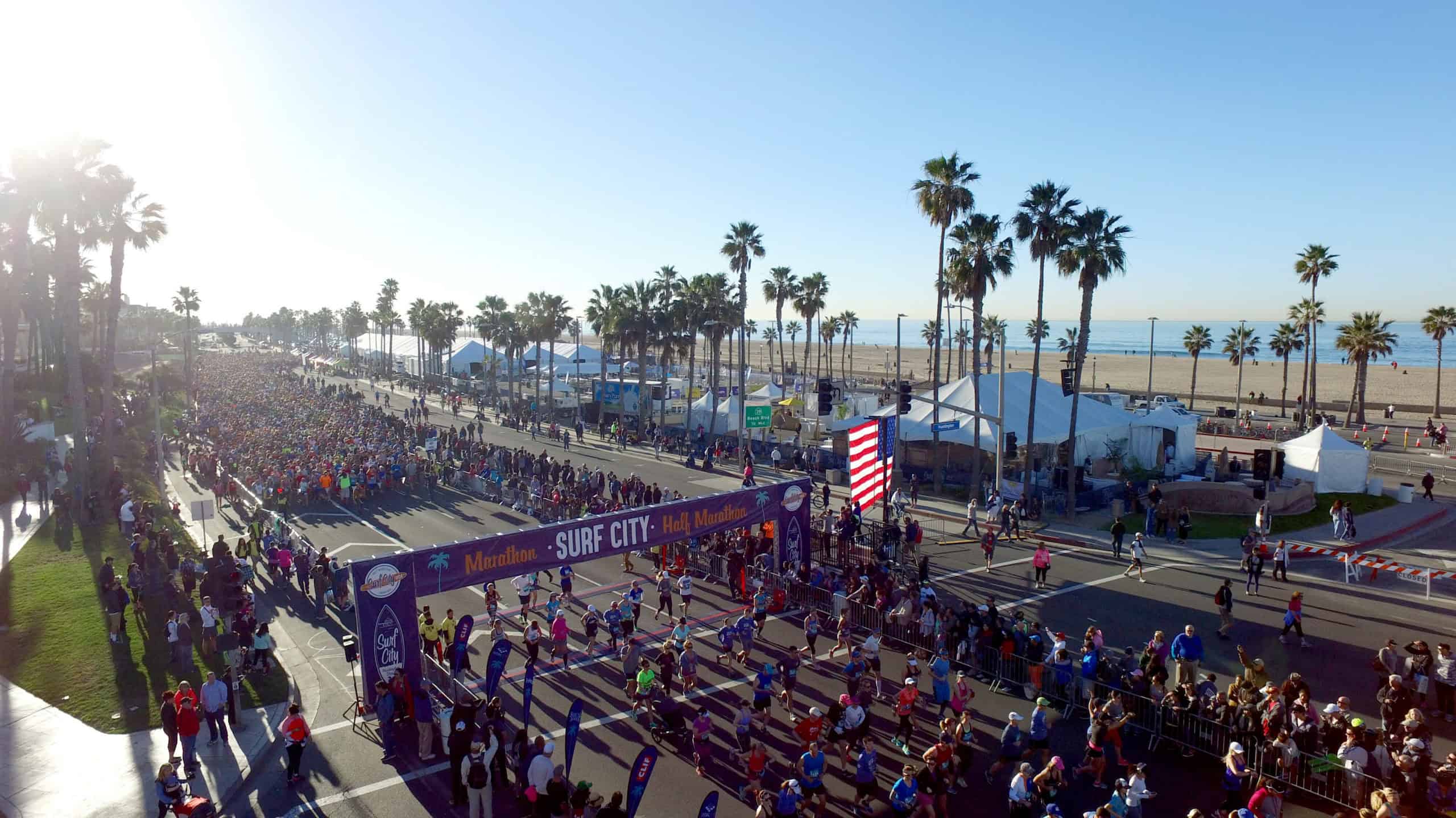 Surf City Marathon race starting line